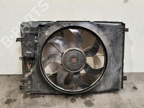 Used Radiator fan Radiator fan MERCEDES-BENZ B-CLASS Sports Tourer (W246, W242) B 180 (246.242) (122 hp) 38824230 38824230