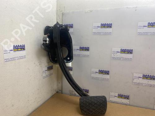 Used Break pedal Break pedal 38848872 38848872
