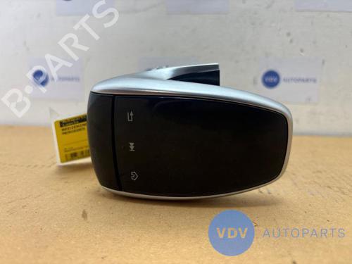 Used Display monitor MERCEDES-BENZ E-CLASS (W213) E 200 (213.042) (184 hp) 25961410