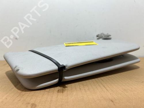 Used Right sun visor Right sun visor 39151882 39151882