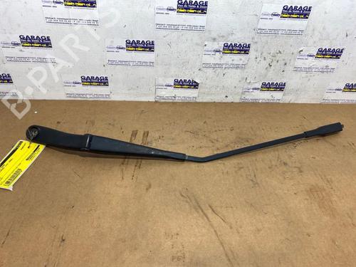 front-windshield-wiper-arm-mercedes-benz-a-class-w169-2004-2005-2006-2007-2008-2009-2010-2011-2012-38846216 main image