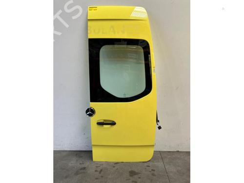 right-tailgate-mercedes-benz-sprinter-35-t-tourer-bus-b907-2018-39645546 main image