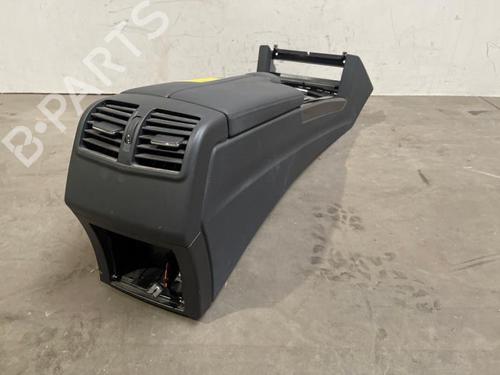 Used Middle console Middle console 38823545 38823545