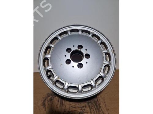 Used Rim Rim MERCEDES-BENZ 190 (W201) D 2.0 (201.122) (72 hp) 40483330 40483330