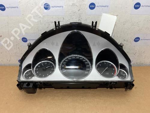 instrument-cluster-mercedes-benz-e-class-w212-2009-2010-2011-2012-2013-2014-2015-2016-38830153 main image