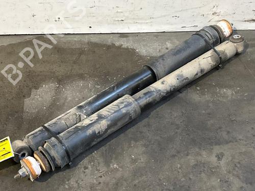 Used Left front shock absorber Left front shock absorber MERCEDES-BENZ SLK (R172) 200 (172.448) (184 hp) 38818808 38818808
