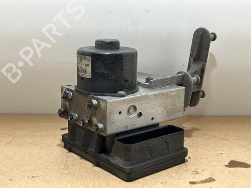 Used ABS pump ABS pump MERCEDES-BENZ C-CLASS (W203) C 200 CDI (203.004) (116 hp) 38820449 38820449
