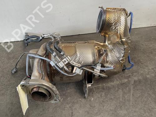 catalyst-mercedes-benz-gla-h247-2020-38825501 main image