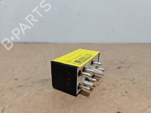 Used Electronic sensor Electronic sensor MERCEDES-BENZ SL (R129) 300 SL (129.060) (190 hp) 38826482 38826482