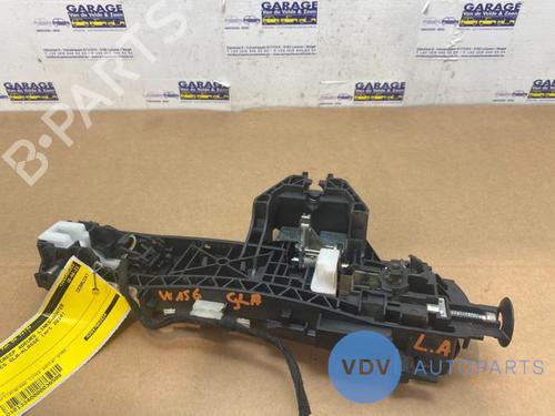 Used Rear left exterior door handle MERCEDES-BENZ GLA-CLASS (X156) GLA 250 (156.944) (211 hp) 25952765