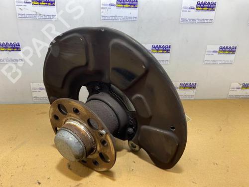 left-front-steering-knuckle-mercedes-benz-e-class-t-model-s212-2009-2010-2011-2012-2013-2014-2015-2016-38847999 main image