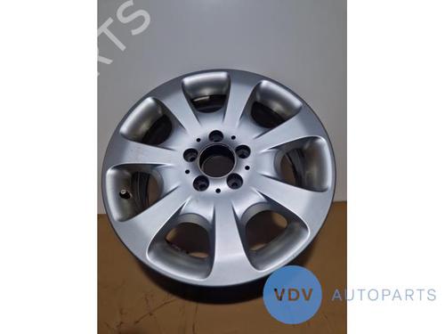 Used Rim MERCEDES-BENZ C-CLASS (W203) C 200 Kompressor (203.042) (163 hp) 25970529