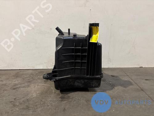Used AdBlue tank MERCEDES-BENZ SPRINTER 3,5-t Van (B907, B910) 311 CDI (910.631, 910.633) (114 hp) 29520273