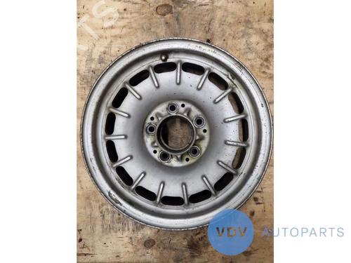 Used Rim MERCEDES-BENZ S-CLASS Saloon (W108, W109) 250 SE (108.014) (150 hp) 25969556