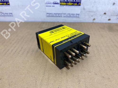 Used Electronic module Electronic module MERCEDES-BENZ 124 Saloon (W124) 200 D (124.120) (75 hp) 38852377 38852377