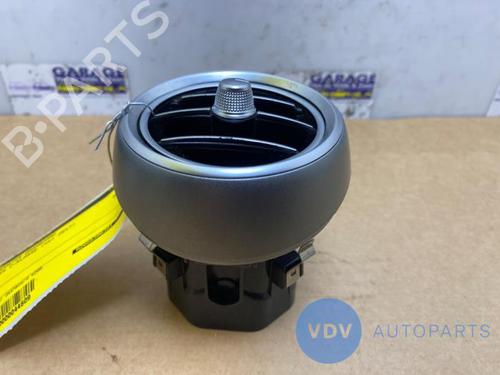 Used Air vent MERCEDES-BENZ C-CLASS (W205) C 200 4-matic (205.079) (204 hp) 25957306