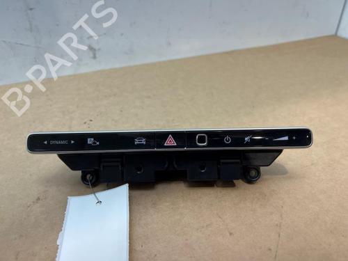 warning-switch-mercedes-benz-c-class-w206-2021-38823721 main image