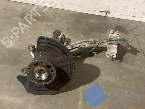 Used Left front steering knuckle MERCEDES-BENZ A-CLASS (W176) A 200 CDI / d 4-matic (176.002) (136 hp) 25967951