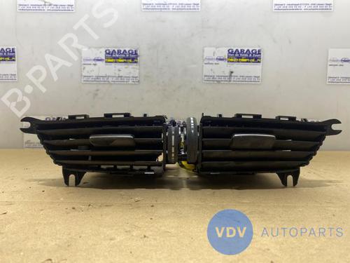 Used Air vent MERCEDES-BENZ C-CLASS (W204) C 180 CDI (204.000) (120 hp) 25955508