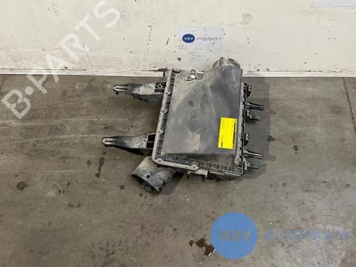 Used Air filter box MERCEDES-BENZ SPRINTER 3,5-t Van (B906) 310 CDI (906.631, 906.633, 906.635, 906.637) (95 hp) 25975308