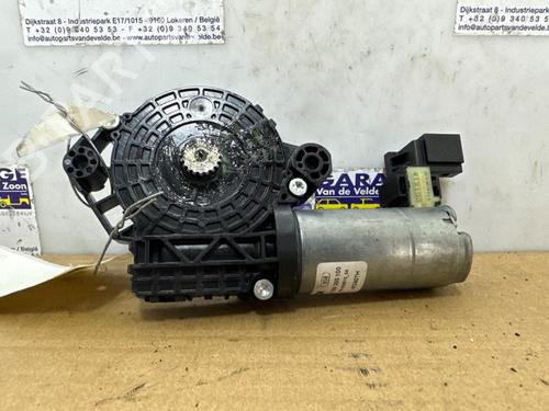 Used Sunroof engine Sunroof engine MERCEDES-BENZ GLA-CLASS (X156) GLA 200 CDI / d (156.908) (136 hp) 38846377 38846377