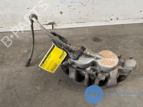 Used Left front brake caliper MERCEDES-BENZ VITO / MIXTO Van (W639) 111 CDI (639.601, 639.603) (116 hp) 26388413