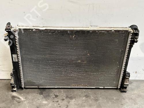 Used Water radiator Water radiator 38818825 38818825