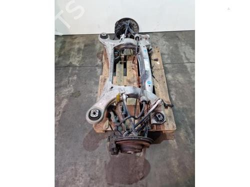 Used Rear axle Rear axle MERCEDES-BENZ S-CLASS (W220, V220) S 320 CDI (220.026, 220.126) (197 hp) 38817950 38817950