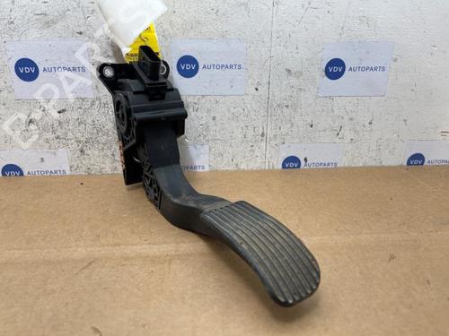 pedal-mercedes-benz-vito-van-w447-2014-38832694 main image