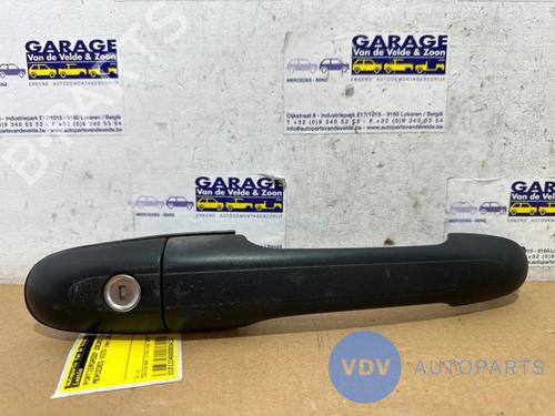 Used Front left exterior door handle MERCEDES-BENZ VITO Bus (W639) 113 CDI 4x4 (639.701, 639.703, 639.705) (136 hp) 25951503