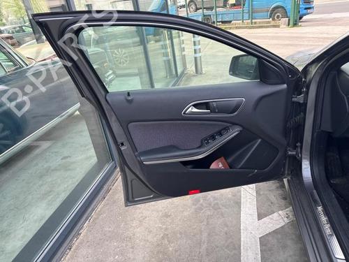 Middle console MERCEDES-BENZ A-CLASS (W176) A 180 (176.042) | BP38836421I22 - Image 10