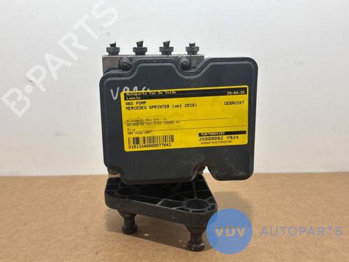 ABS pump MERCEDES-BENZ SPRINTER 3,5-t Van (B907, B910) 314 CDI RWD (907.631, 907.633, 907.635, 907.637) | BP26125760M43