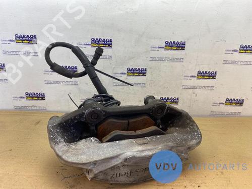Used Right front brake caliper MERCEDES-BENZ C-CLASS (W205) C 250 BlueTEC / d (205.008, 205.006) (204 hp) 25949166