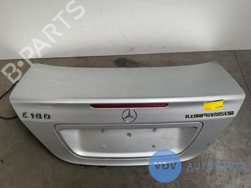 Bakluke CC/Kombi-Kupé MERCEDES-BENZ C-CLASS (W203) C 220 CDI (203.008) (150 hp) 27461042