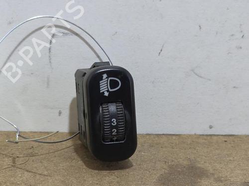 Used Headlight switch Headlight switch MERCEDES-BENZ SPRINTER 5-t Platform/Chassis (B906) 518 CDI (906.153, 906.155, 906.253, 906.255) (184 hp) 40161755 40161755