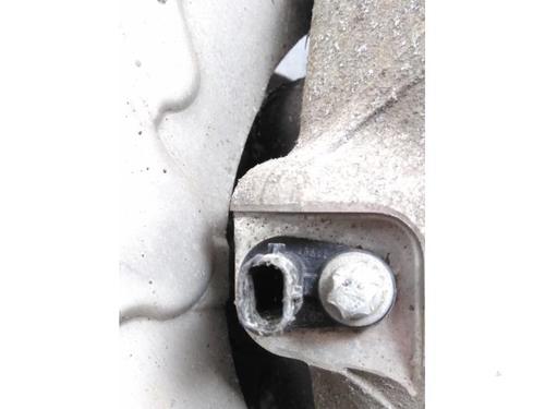 Used Right front steering knuckle Right front steering knuckle 38857093 38857093