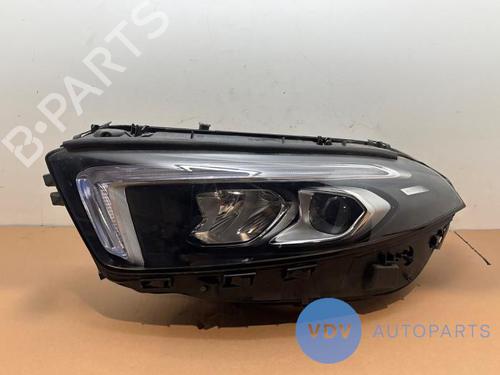 Used Left headlight MERCEDES-BENZ A-CLASS Saloon (V177) A 250 e (177.186) (218 hp) 29220162