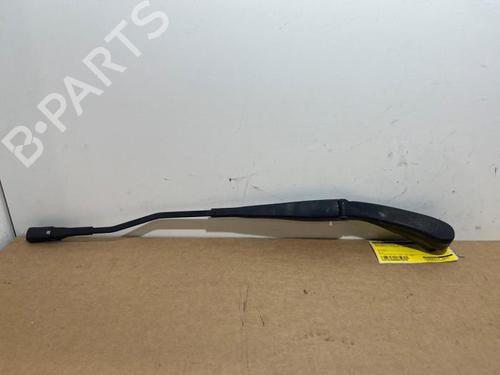 Used Front windshield wiper arm Front windshield wiper arm 38828402 38828402