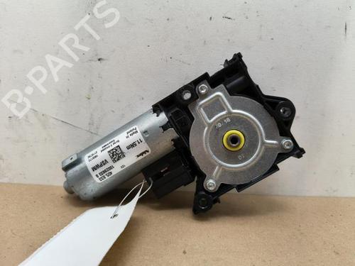 sunroof-engine-mercedes-benz-a-class-saloon-v177-2018-38825003 main image
