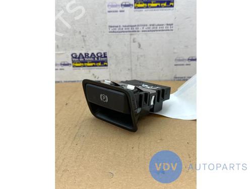 Used Electric handbrake MERCEDES-BENZ A-CLASS (W176) A 180 CDI / d (176.012) (109 hp) 25950336