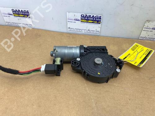 Used Sunroof engine Sunroof engine MERCEDES-BENZ A-CLASS (W176) A 180 (176.042) (122 hp) 38852833 38852833