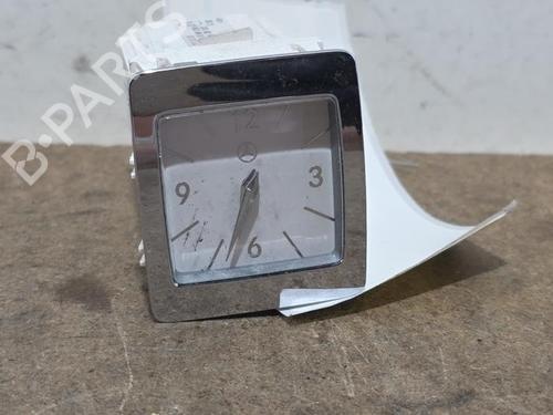 Used Display monitor Display monitor MERCEDES-BENZ E-CLASS (W212) E 200 CDI / BlueTEC (212.005, 212.006) (136 hp) 40454030 40454030