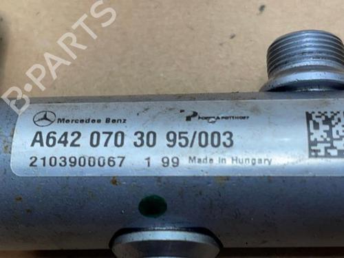 Injection rail MERCEDES-BENZ SPRINTER 3,5-t Platform/Chassis (B907, B910) 319 CDI RWD (907.133, 907.135, 907.233, 907.235) | BP38824209M98 - Image 4