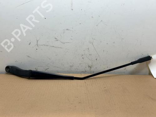 Used Front windshield wiper arm Front windshield wiper arm MERCEDES-BENZ A-CLASS (W169) A 180 CDI (169.007, 169.307) (109 hp) 38821400 38821400