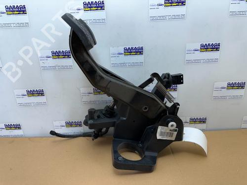 Used Break pedal Break pedal 38851270 38851270