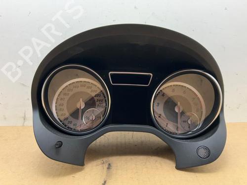 Used Instrument cluster Instrument cluster MERCEDES-BENZ CLA Coupe (C117) CLA 200 (117.343) (156 hp) 38819821 38819821