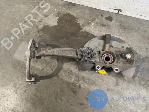 Left front steering knuckle MERCEDES-BENZ M-CLASS (W164) ML 280 CDI 4-matic (164.120) | BP25971743M25 