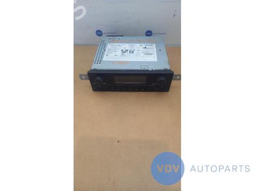 Radio MERCEDES-BENZ SPRINTER 3,5-t Van (B907, B910) 314 CDI RWD (907.631, 907.633, 907.635, 907.637) | BP25964517E6