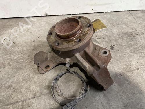 Used Right front steering knuckle Right front steering knuckle 38833017 38833017