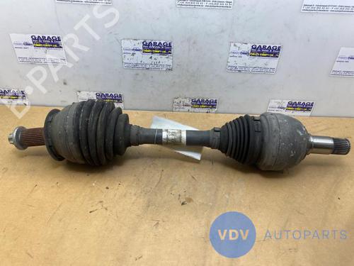 Used Left front driveshaft MERCEDES-BENZ GLA-CLASS (X156) GLA 200 CDI / d (156.908) (136 hp) 25958303